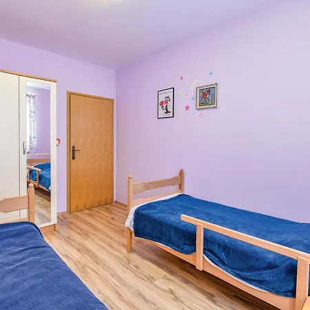 Holiday home 3 Bedroom Pet Friendly In